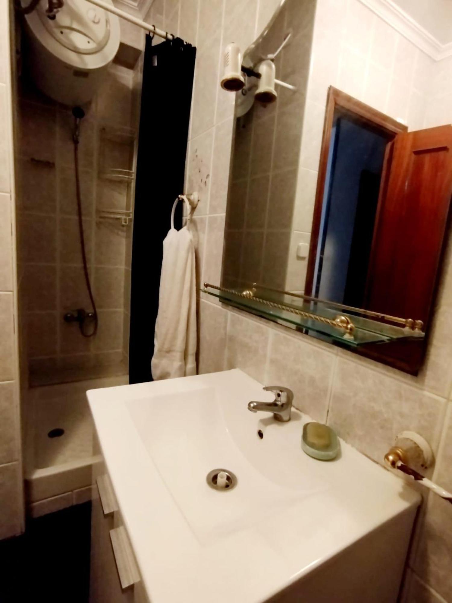 Apartamento Acogedor Севилья Экстерьер фото