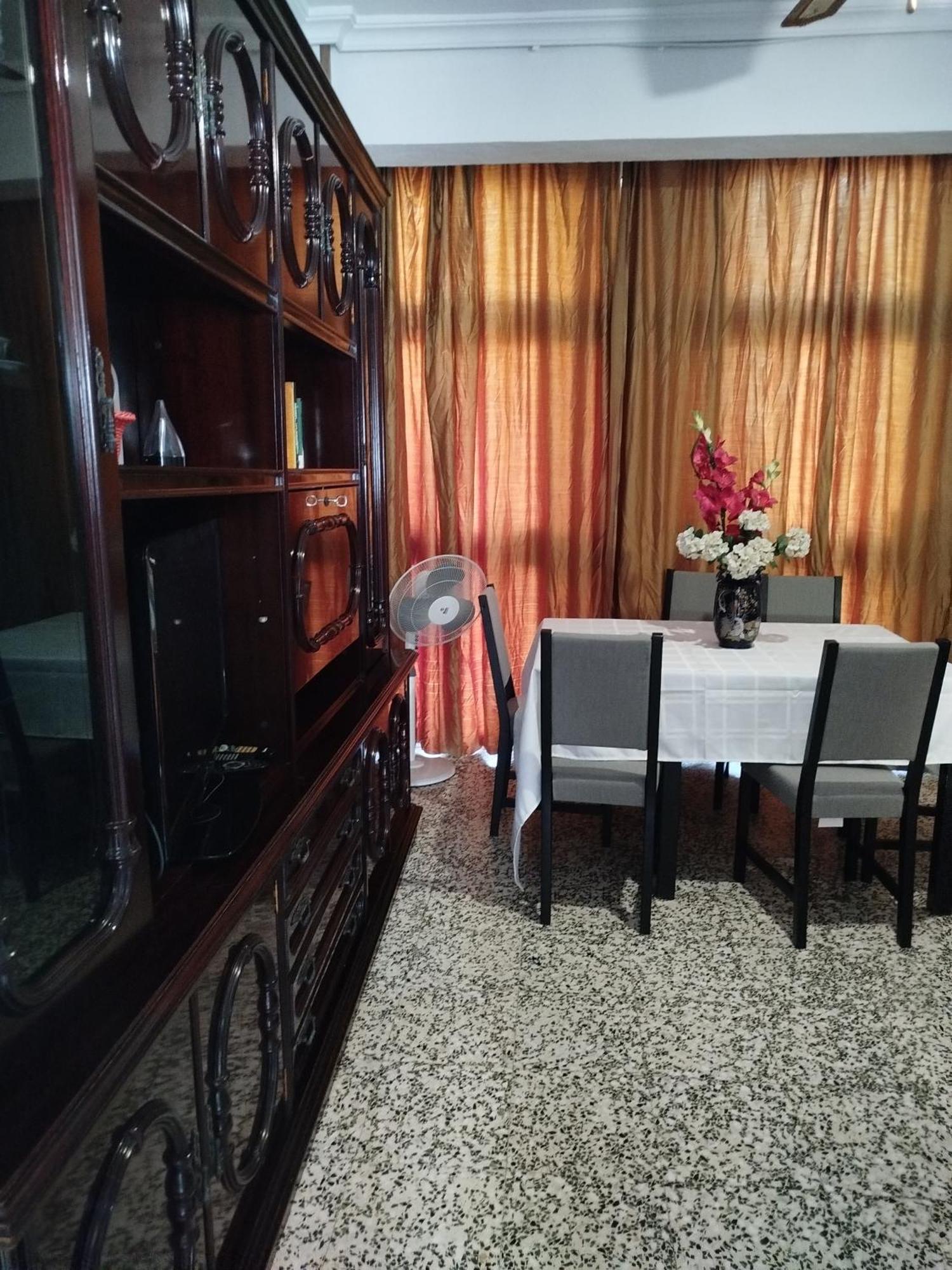 Apartamento Acogedor Севилья Экстерьер фото
