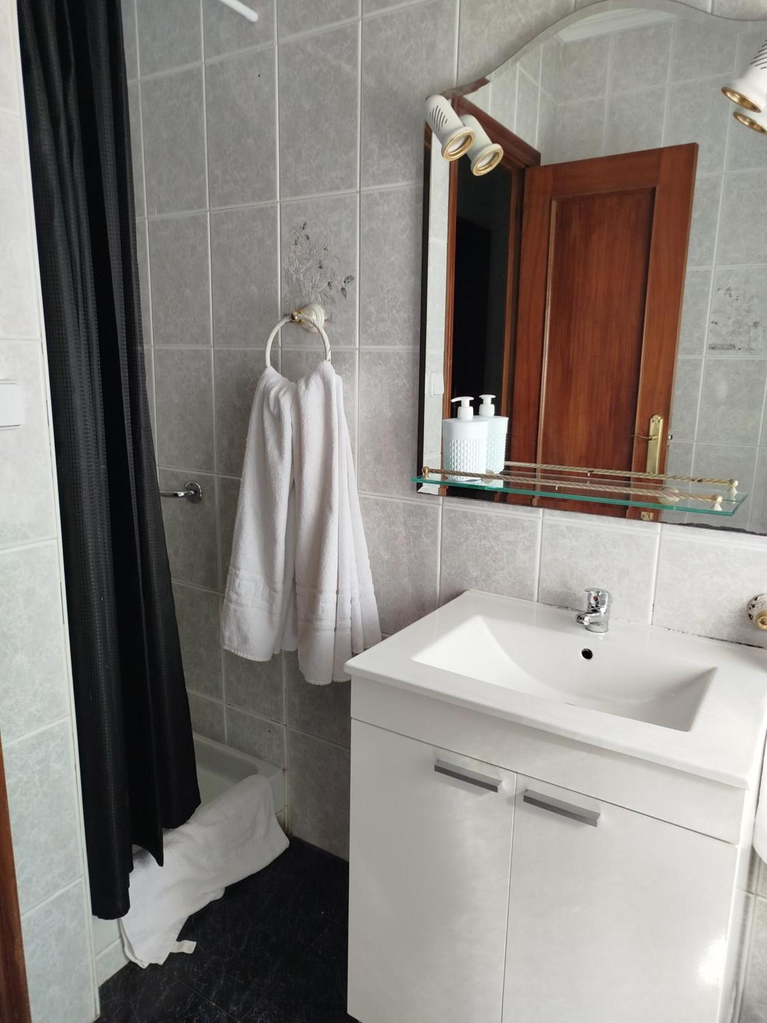 Apartamento Acogedor Севилья Экстерьер фото